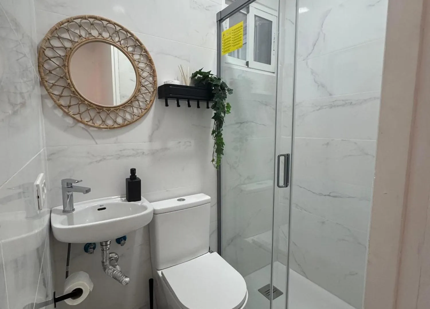 Las Palmas Nest Hostel 0*, Las Palmas de Gran Canaria Spain