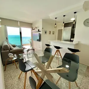  Apartamento Frente Al Mar Con Gran Terraza Y Hermosas Vistas España